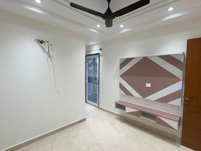 Flat for rent in South West Delhi, Deri