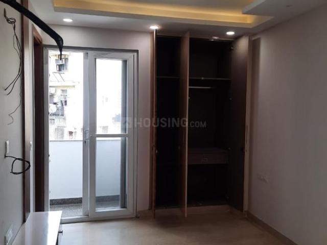 Flat for sale in South West Delhi, Deri