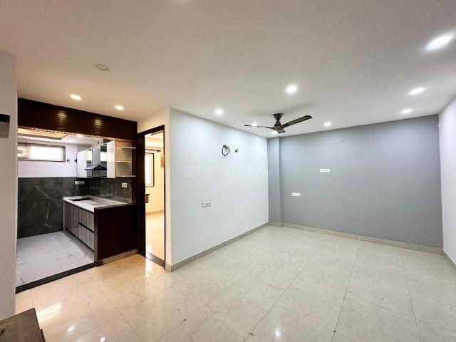 Flat for sale in West Delhi, Deri