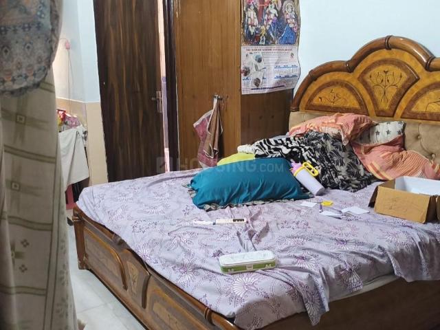 Flat for sale in West Delhi, Deri