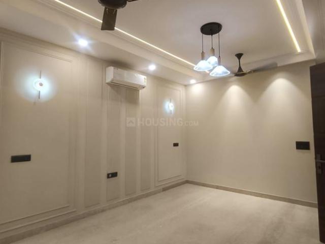 Flat for sale in West Delhi, Deri