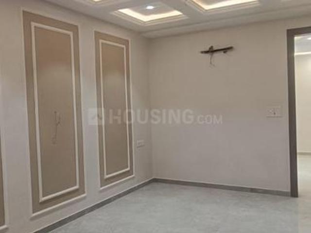 Flat for sale in West Delhi, Deri