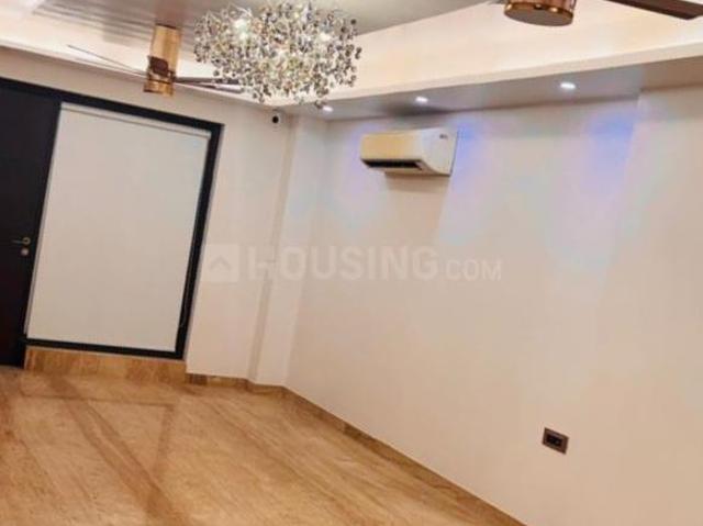 Flat for sale in West Delhi, Deri