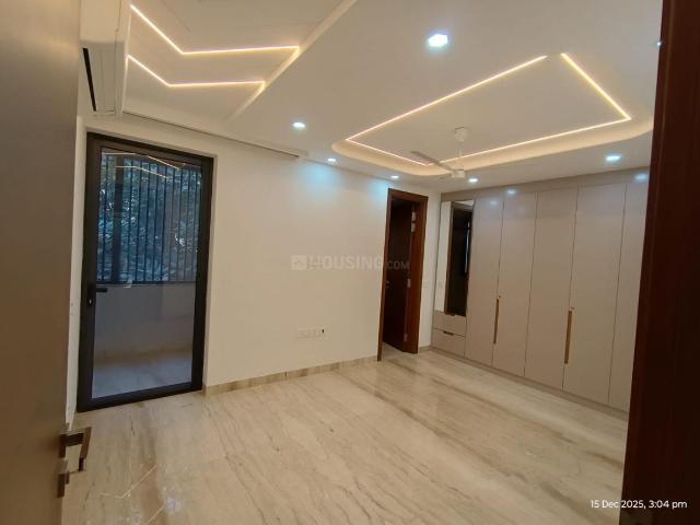 Flat for rent in Deri