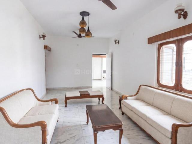 Flat for rent in Deri