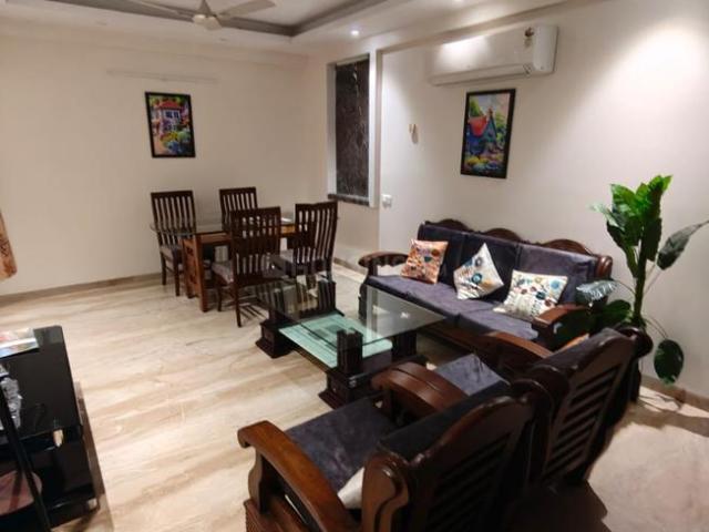 Flat for rent in Deri