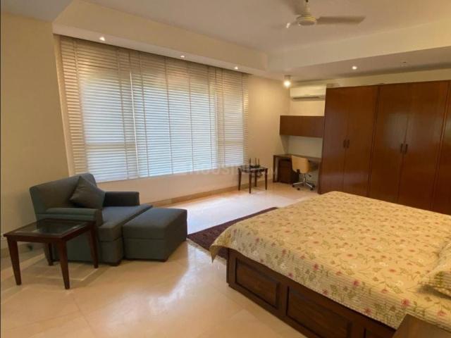 Flat for rent in Deri