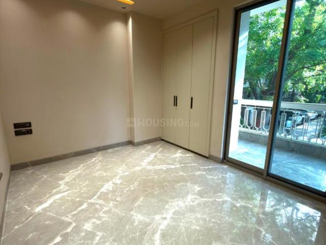 Flat for rent in Deri