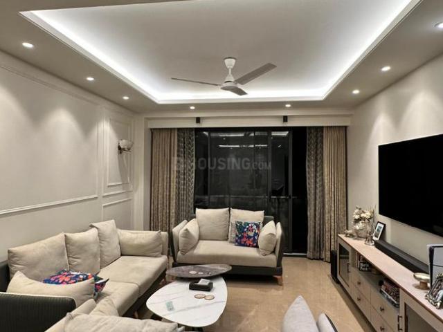 Flat for rent in Deri