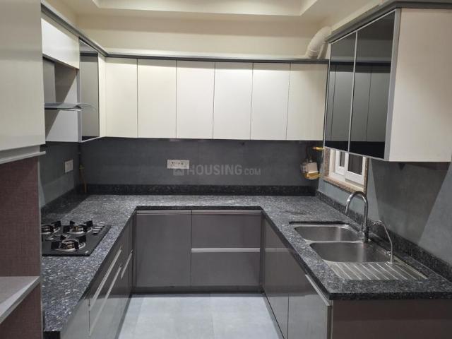 Flat for rent in Deri