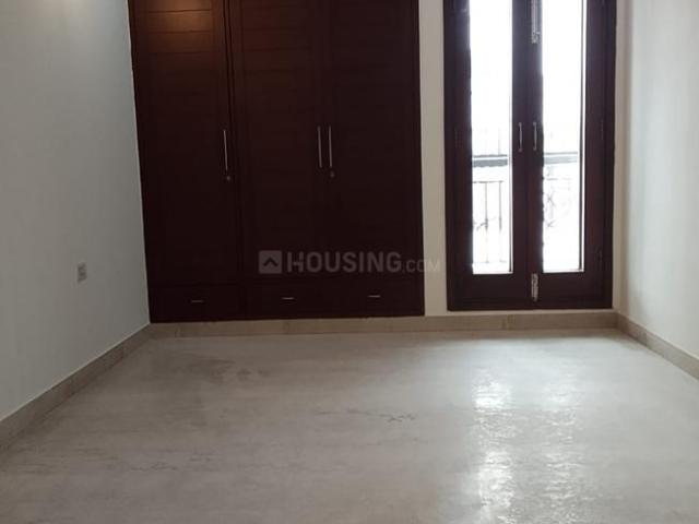 Flat for rent in Deri
