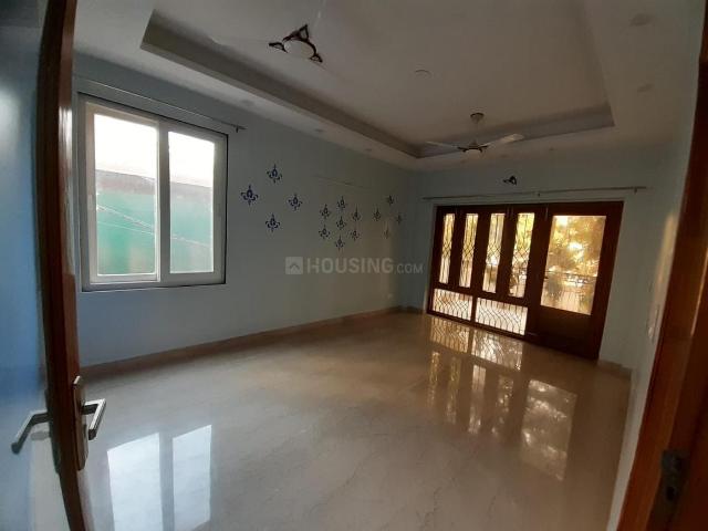 Flat for rent in Deri