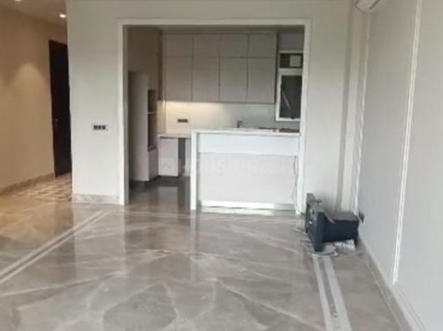 Flat for rent in Deri