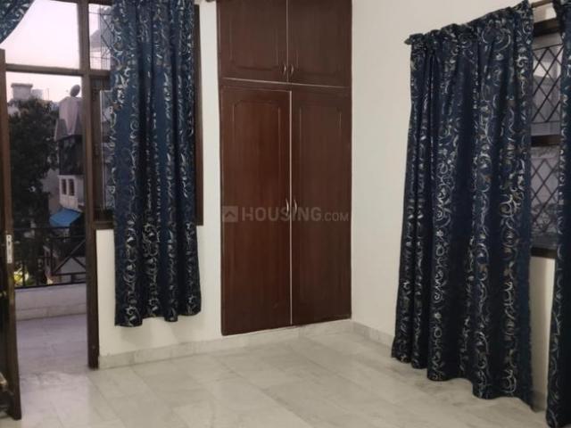 Flat for rent in Deri