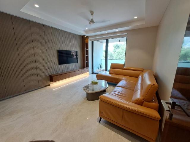 Flat for rent in Deri