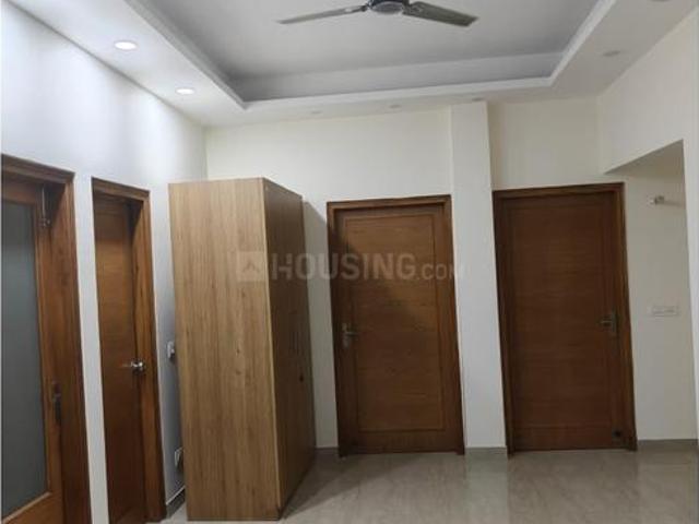 Flat for rent in Deri