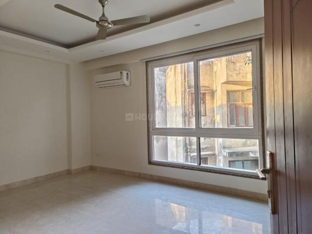 Flat for rent in Deri