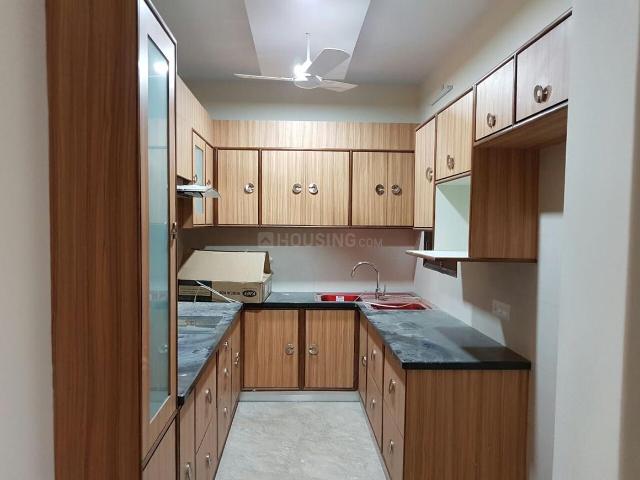 Flat for rent in Deri