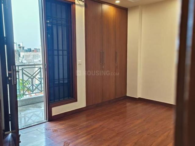 Flat for rent in Deri