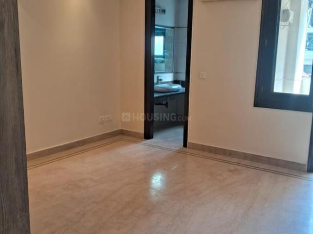 Flat for rent in Deri