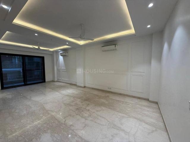Flat for rent in Deri