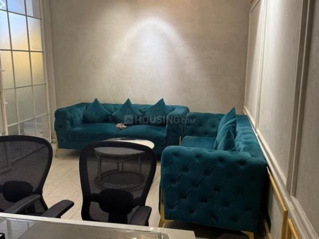 Flat for rent in Deri