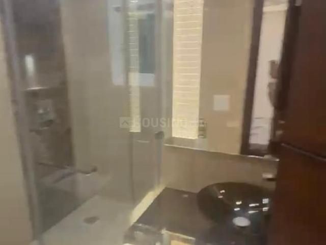 Flat for rent in Deri