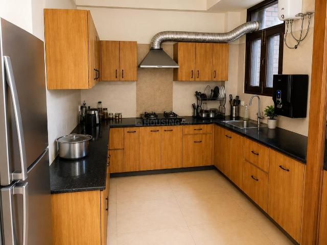 Flat for rent in Deri