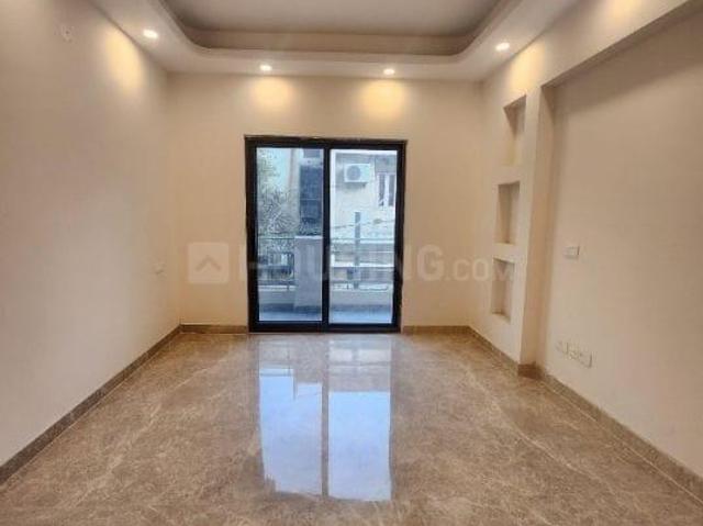 Flat for rent in Deri