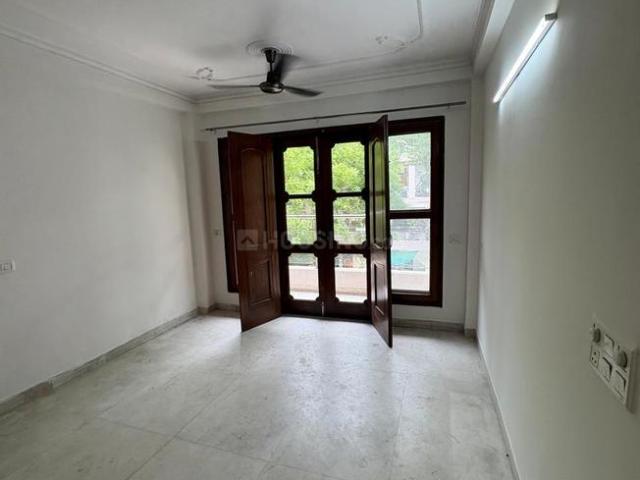 Flat for rent in Deri