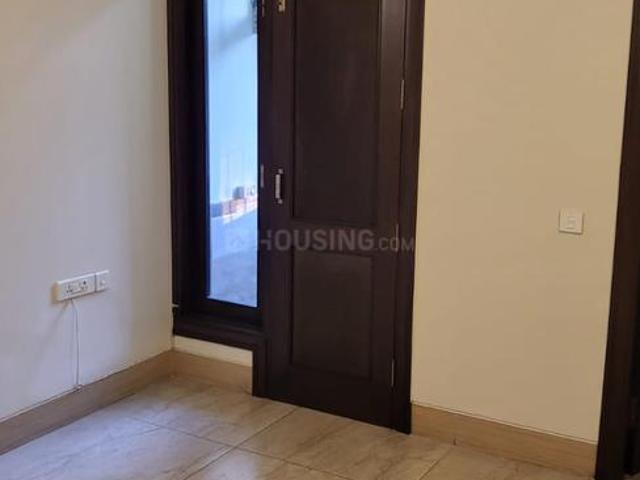 Flat for rent in Deri