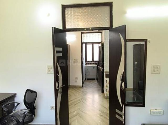 Flat for rent in West Delhi, Deri