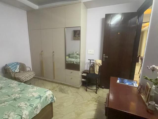 Flat for sale in Central Delhi, Deri