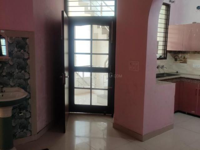 Flat for rent in Kharar, Punjab