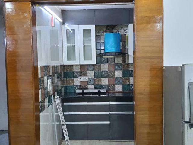Flat for rent in South Delhi, Deri