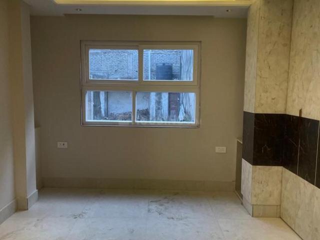 Flat for sale in South Delhi, Deri