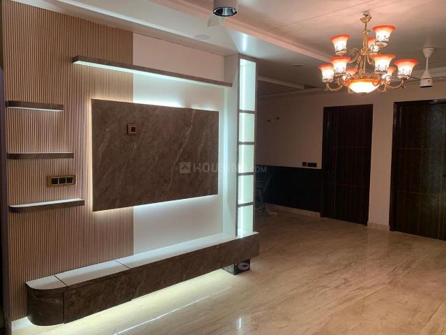 Flat for sale in Kirti Nagar, Delhi