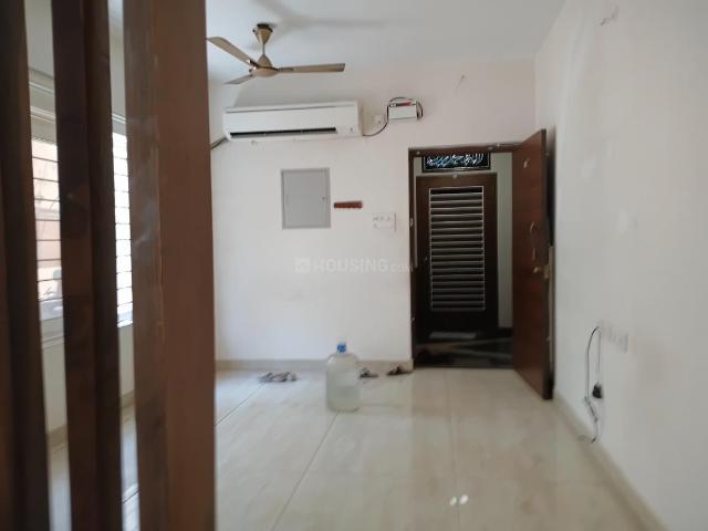 Flat for rent in Kodambakkam, Tamil Nadu