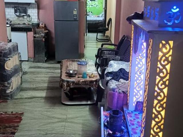 Flat for sale in East Delhi, Deri