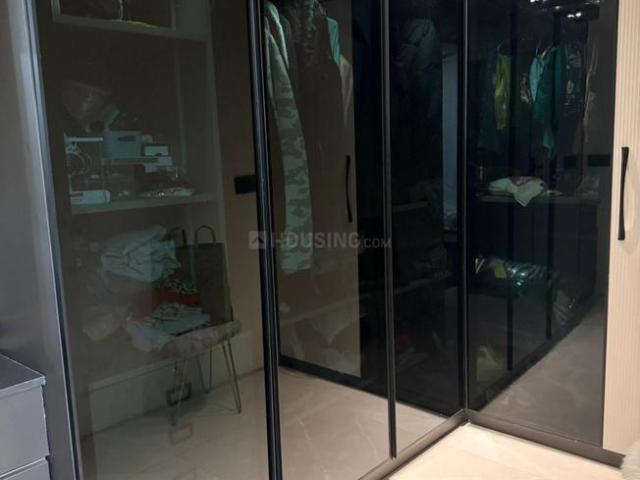 Flat for rent in Deri