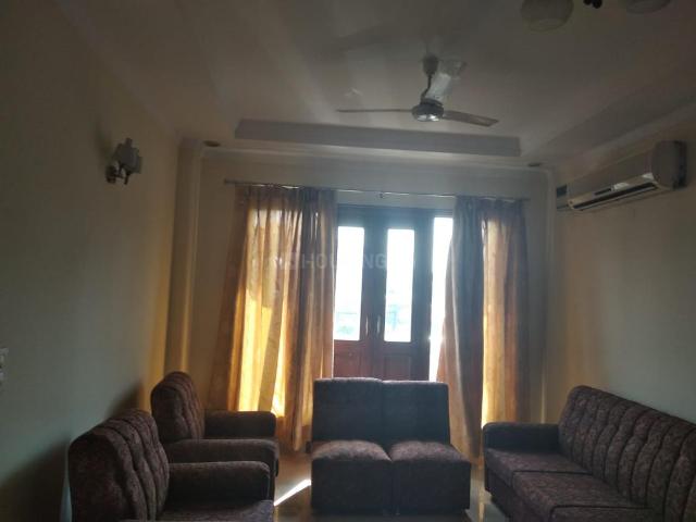 Flat for rent in Deri