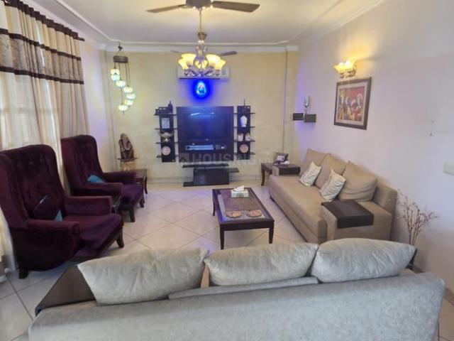 Flat for rent in Deri