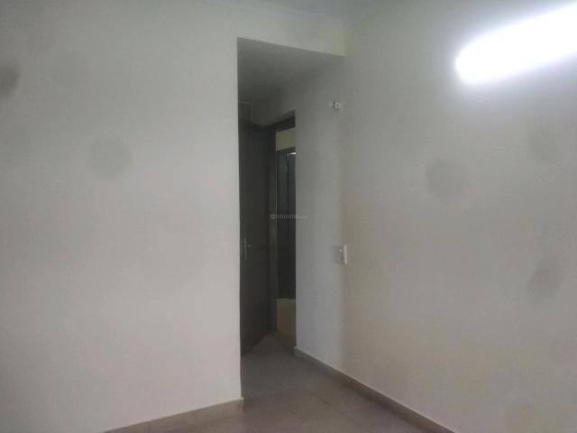 Flat for rent in Deri
