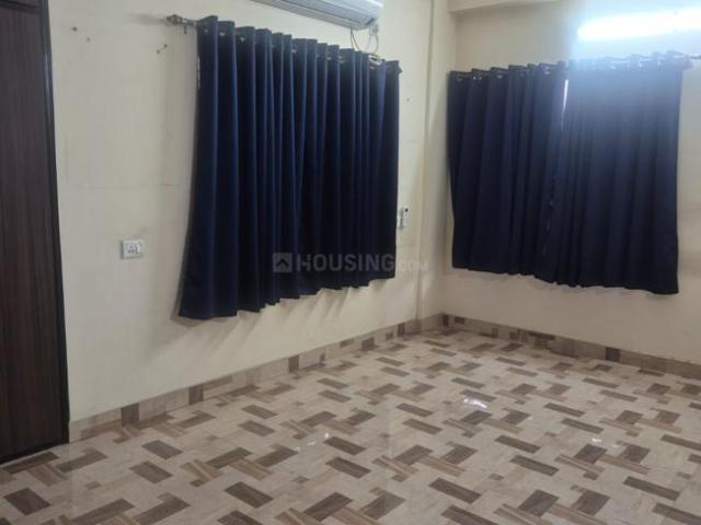Flat for sale in Lake Gardens, Kolkata