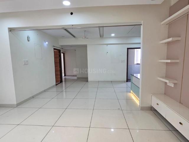 Flat for rent in Madya