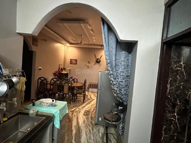 Flat for sale in East Delhi, Deri