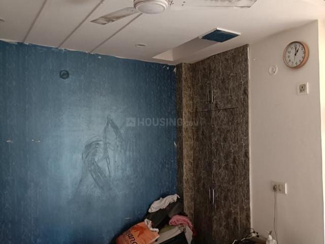 Flat for sale in East Delhi, Deri