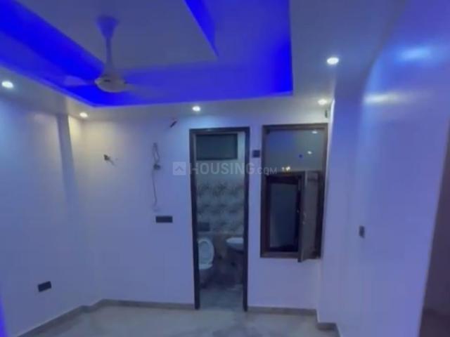 Flat for sale in East Delhi, Deri