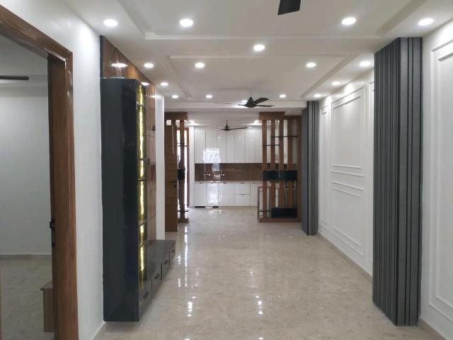 Flat for sale in East Delhi, Deri