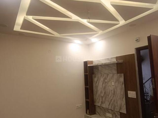 Flat for sale in East Delhi, Deri
